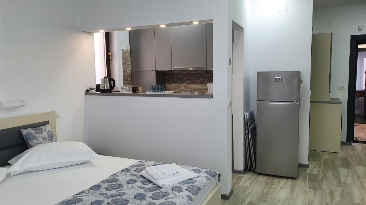 Casa Andi Apartman Năvodari Kültér fotó